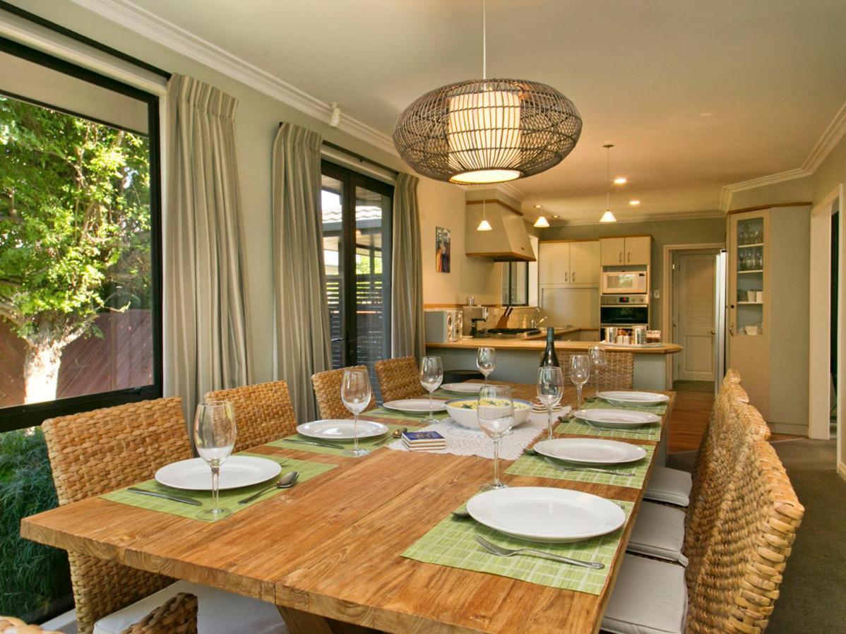 Taupo Escape - Rainbow Point Holiday Home Bagian luar foto
