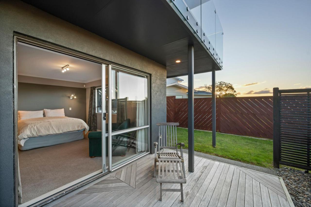 Taupo Escape - Rainbow Point Holiday Home Bagian luar foto