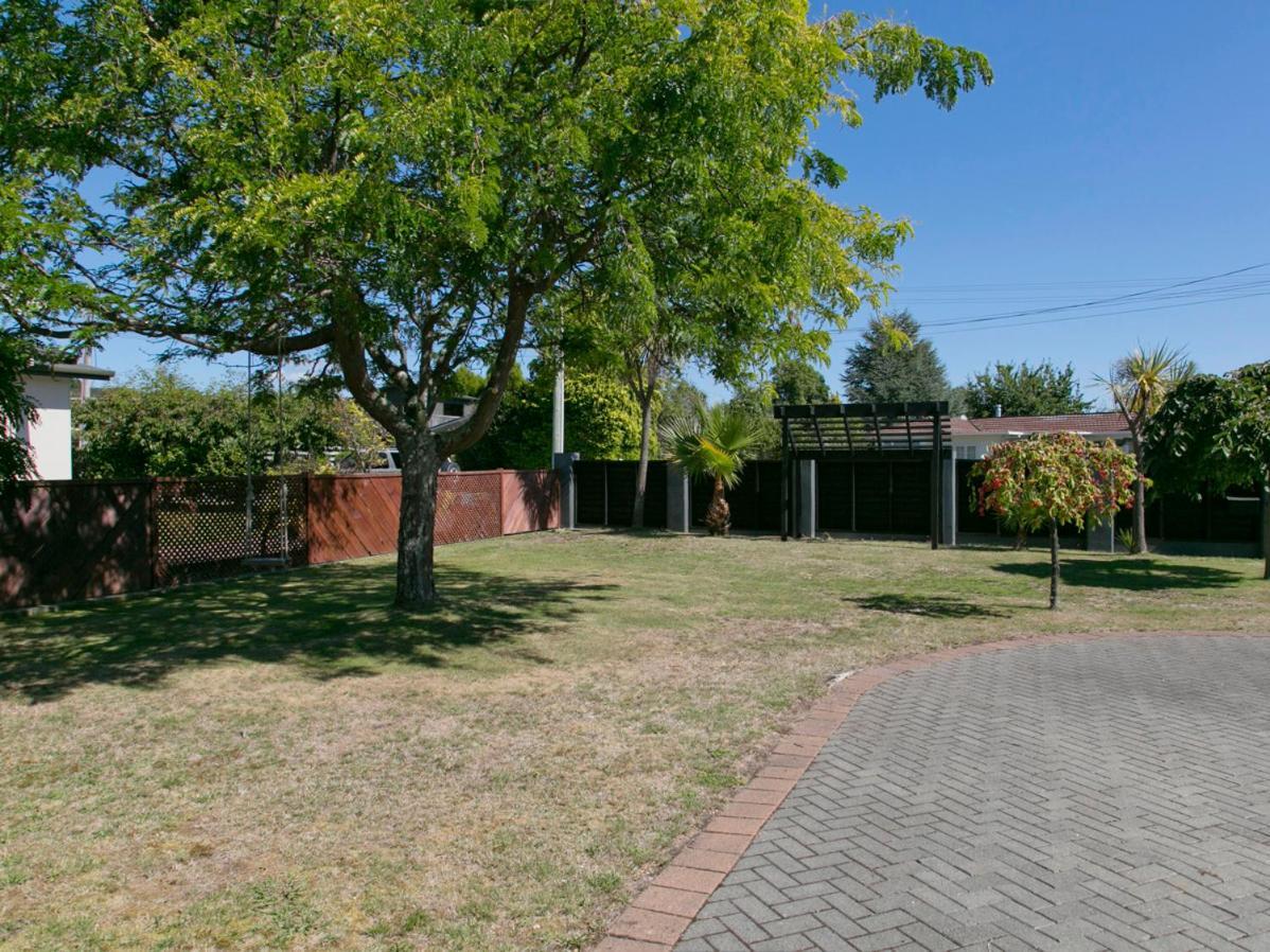 Taupo Escape - Rainbow Point Holiday Home Bagian luar foto